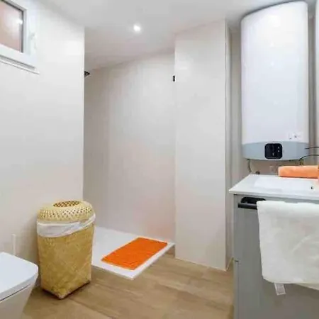 Bonito A Pocos Minutos Del Centro Clav- Apartment